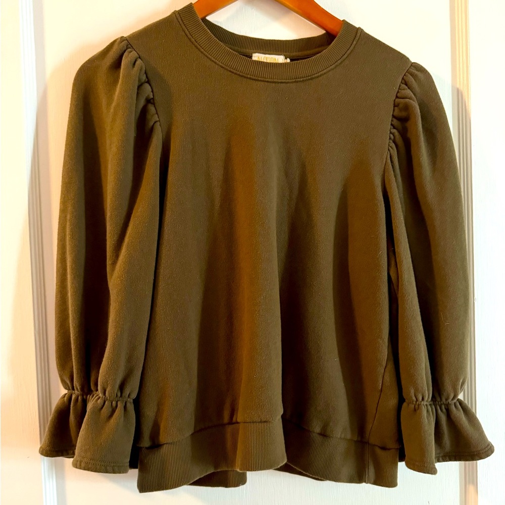Nation LTD olive green size M long sleeve